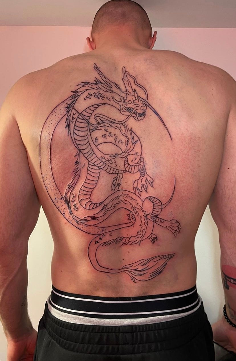 Tatouage + de 15 cm arrhes